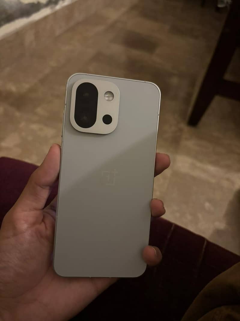 One Plus 3T 1