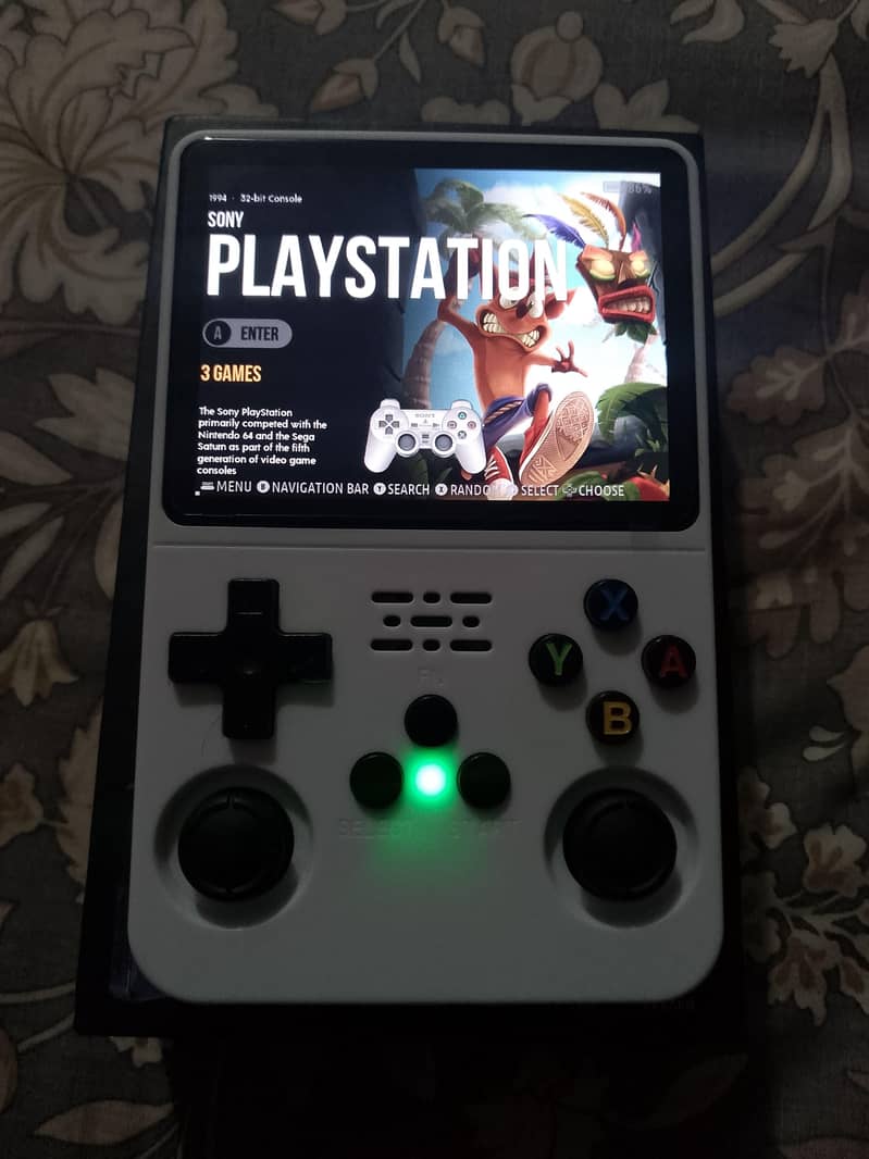 R36S game console 1