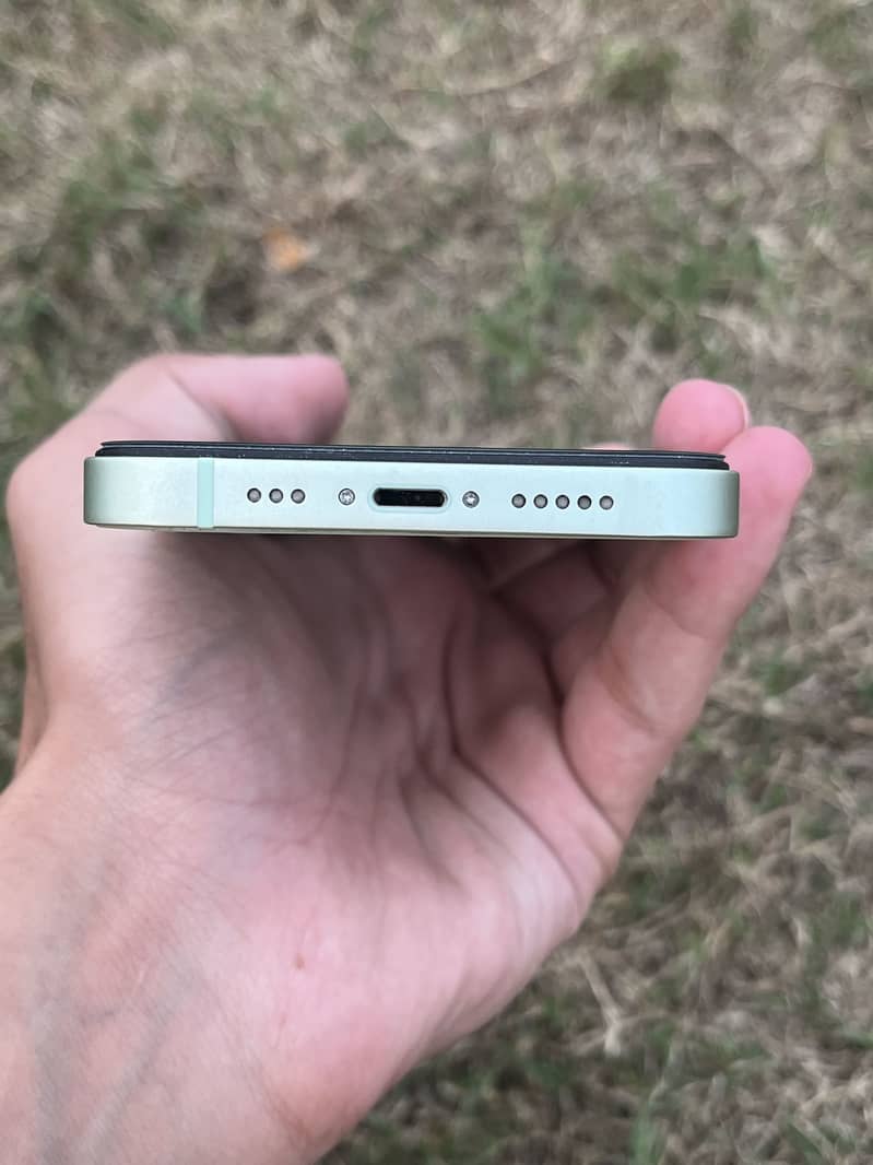 Apple iPhone 12 5
