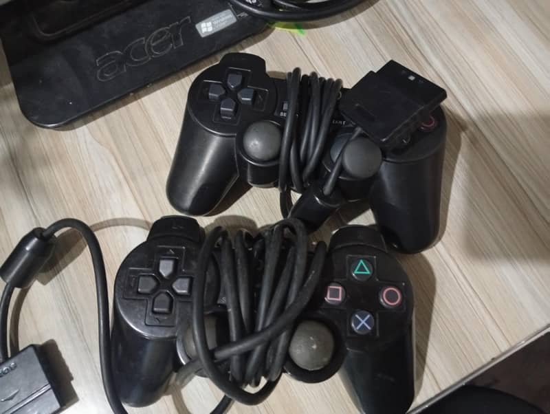 PS2 controllers 0