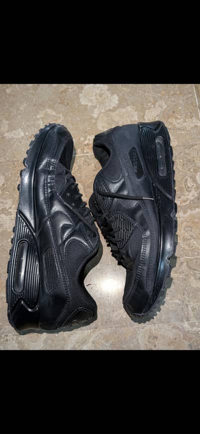 NIKE AIR MAX 90