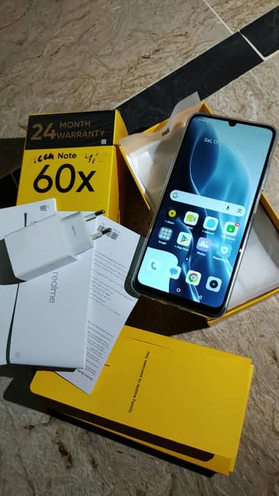Realme Note 60x 10/10 in warranty complete box