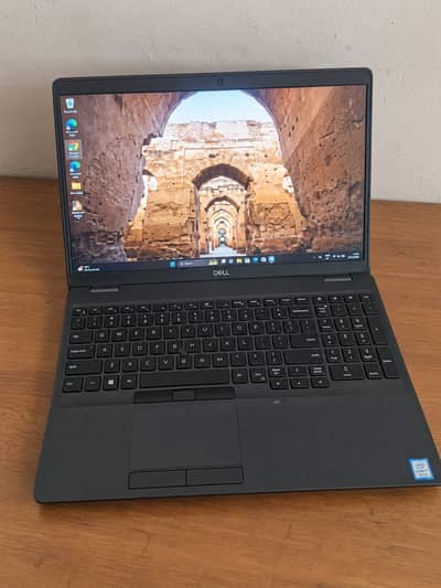 Dell Latitude 5500 – Core i5 8th Gen | 8GB | 512GB SSD | Touch Screen