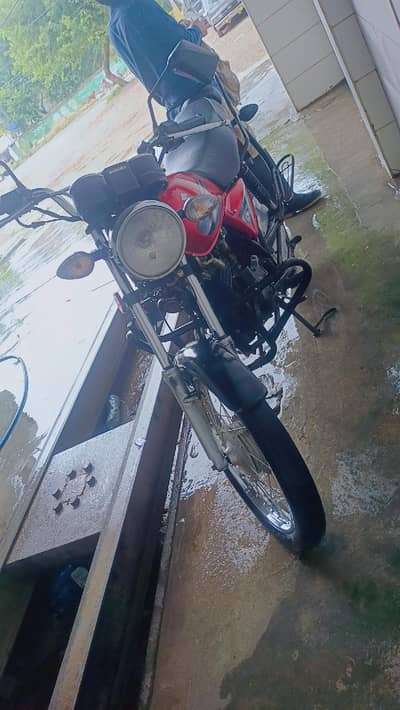 Suzuki Gs 150