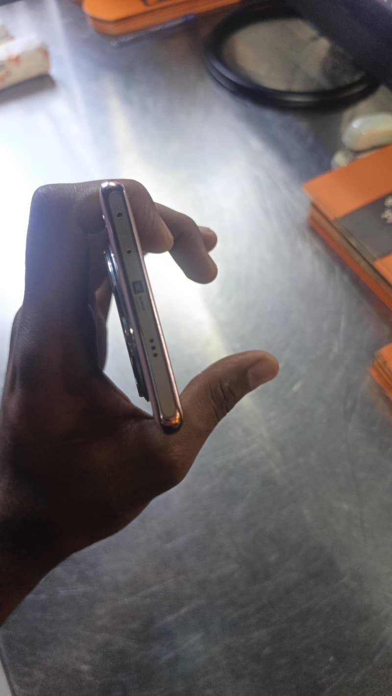 Infinix Zero 40 5