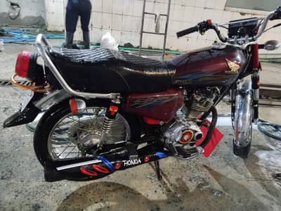 Honda 125 18 10/10 Hain