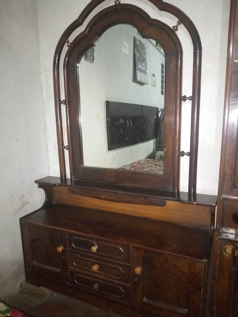 03076268657 خالص لکڑی کا فرنیچر 3