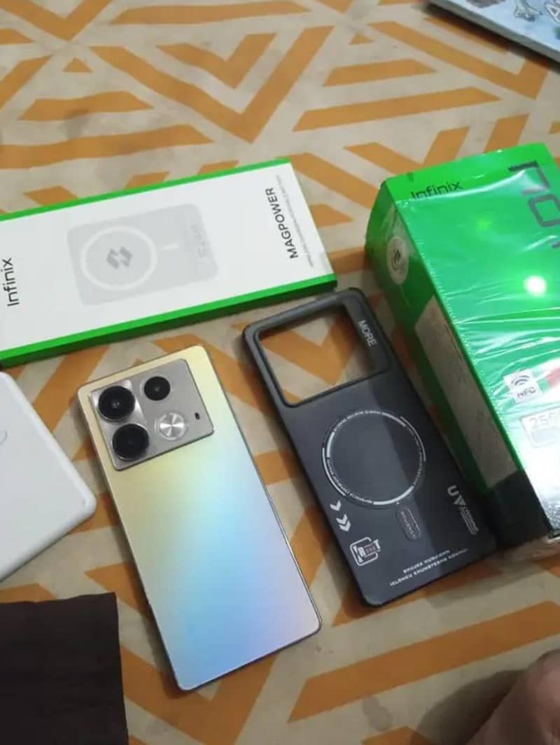 Infinix Note 40 6