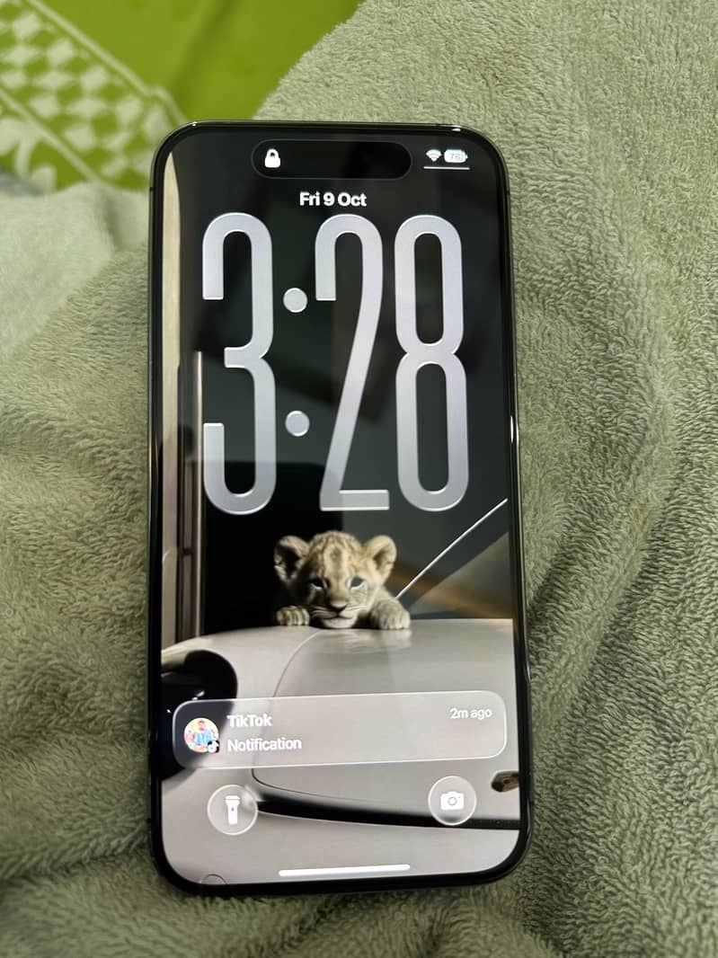 iPhone 14 Pro Max jv 0