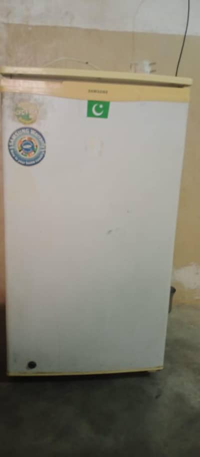 Samsung mini fridge low price condition10/8