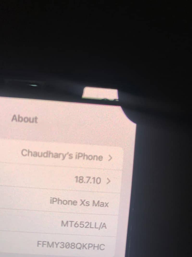 Apple iPhone XS Max 4