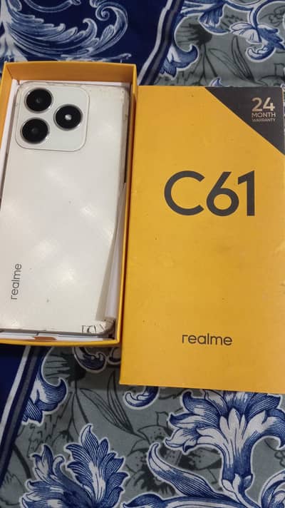 Realme C61