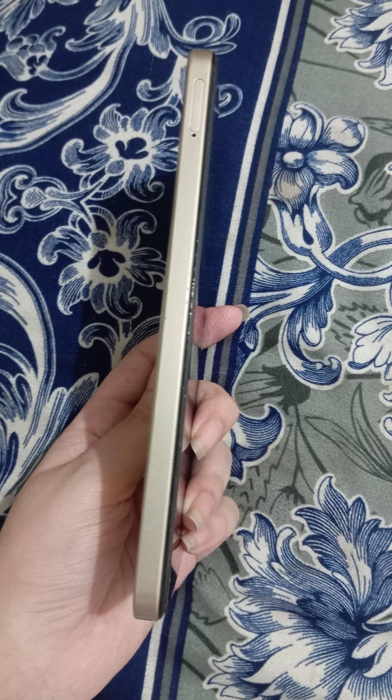 Realme C61 2