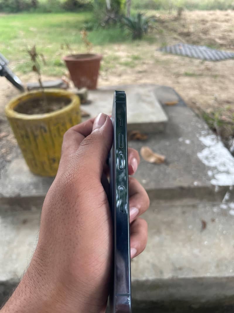 Apple iPhone 13 Pro 5