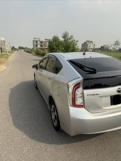 Toyota Prius 2012