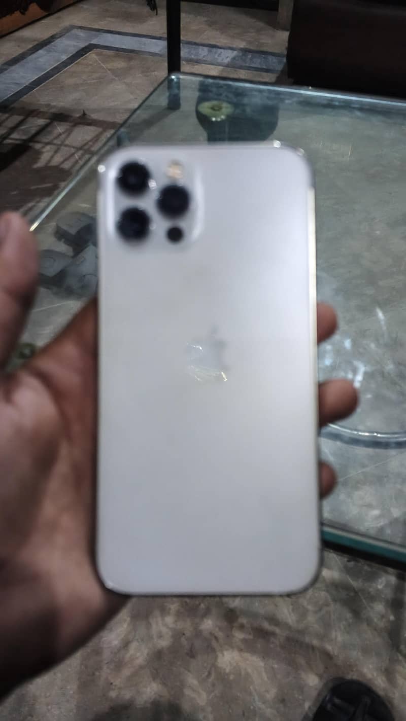 iphone 12 pro (white) 3