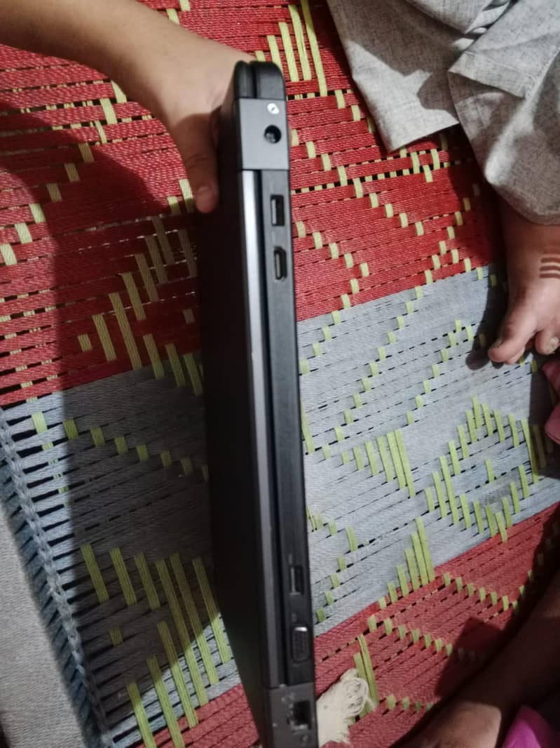 Dell Latitude 1