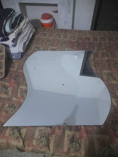 Fancy Design Wall Mirror for Beauty Parlor / Salon for Sale