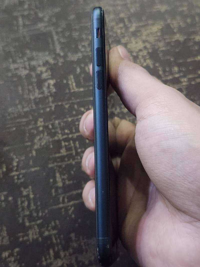 Apple iPhone SE 3rd 3