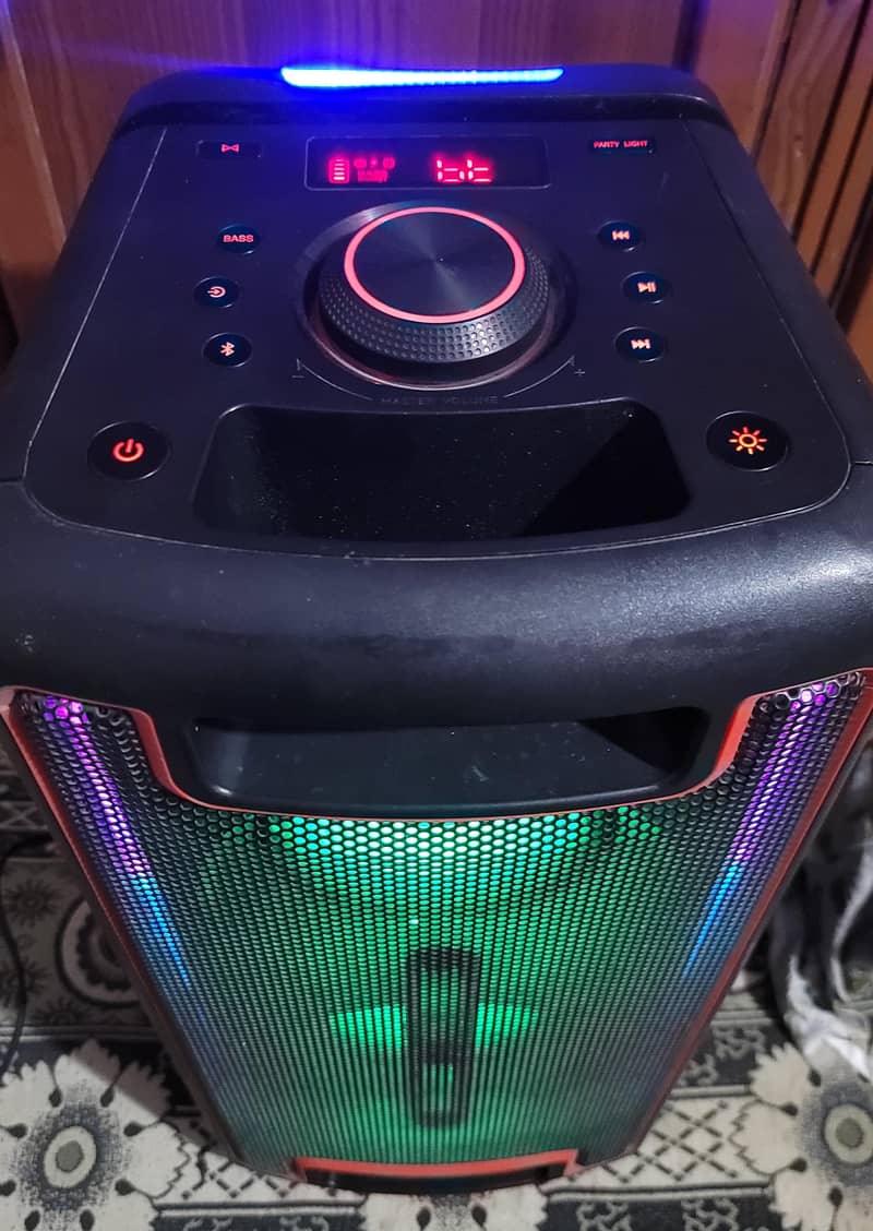 blackweb party speaker 1