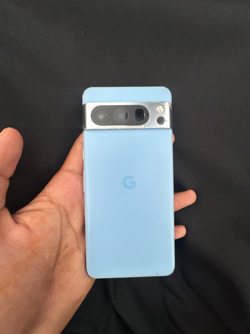Google Pixel 8 Pro 4