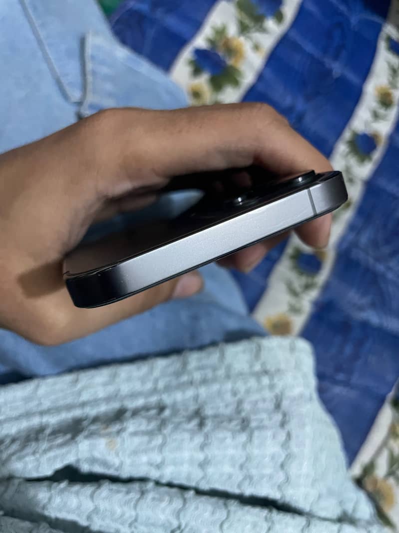 Apple iPhone 12 Pro 0