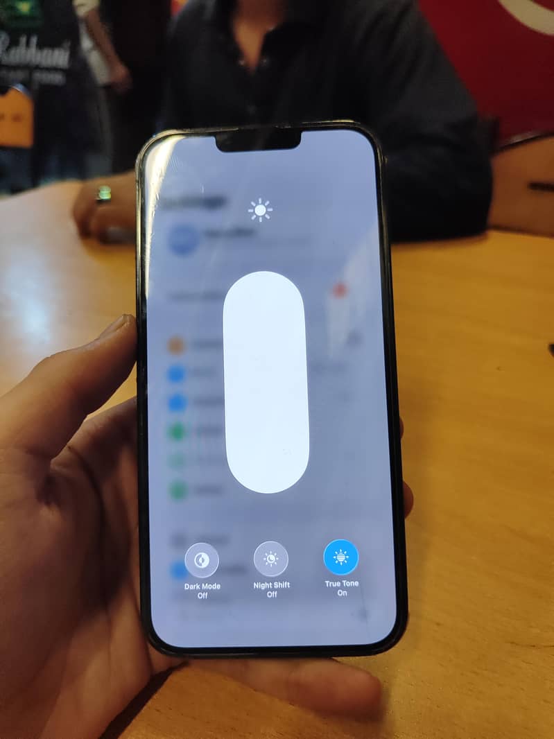 Apple iPhone 13 Pro Max 4