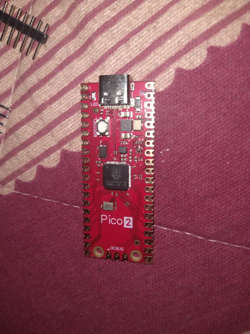 Raspberry Pi Pico 2 board 0