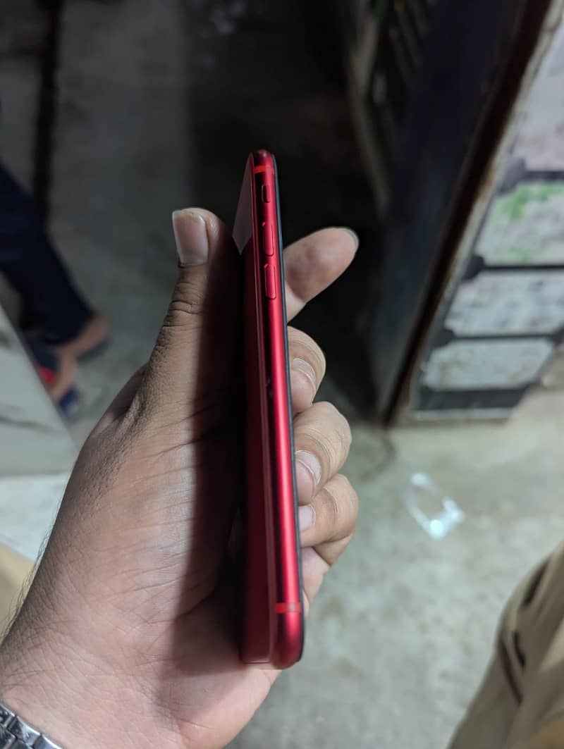 Apple iPhone SE 6