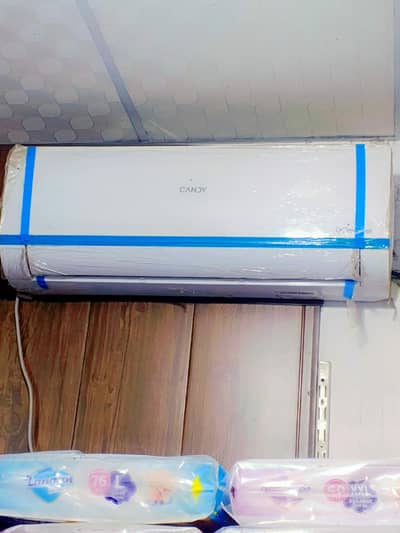 HAIER CANDY AC HEAT AND COOL  1 ton