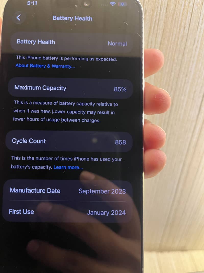 Apple iPhone 15 Pro Max 6