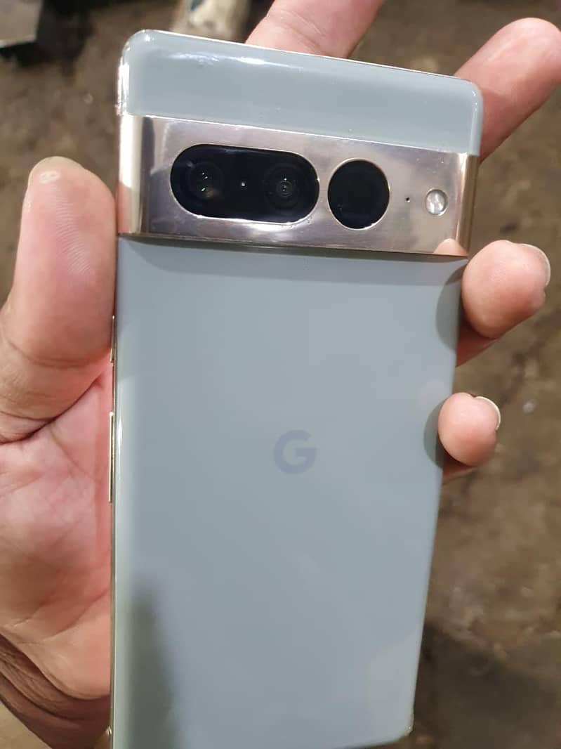 Google Pixel 7 Pro 4