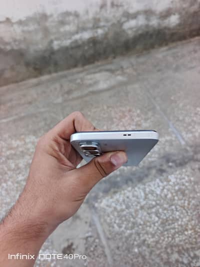 Infinix hot 60i