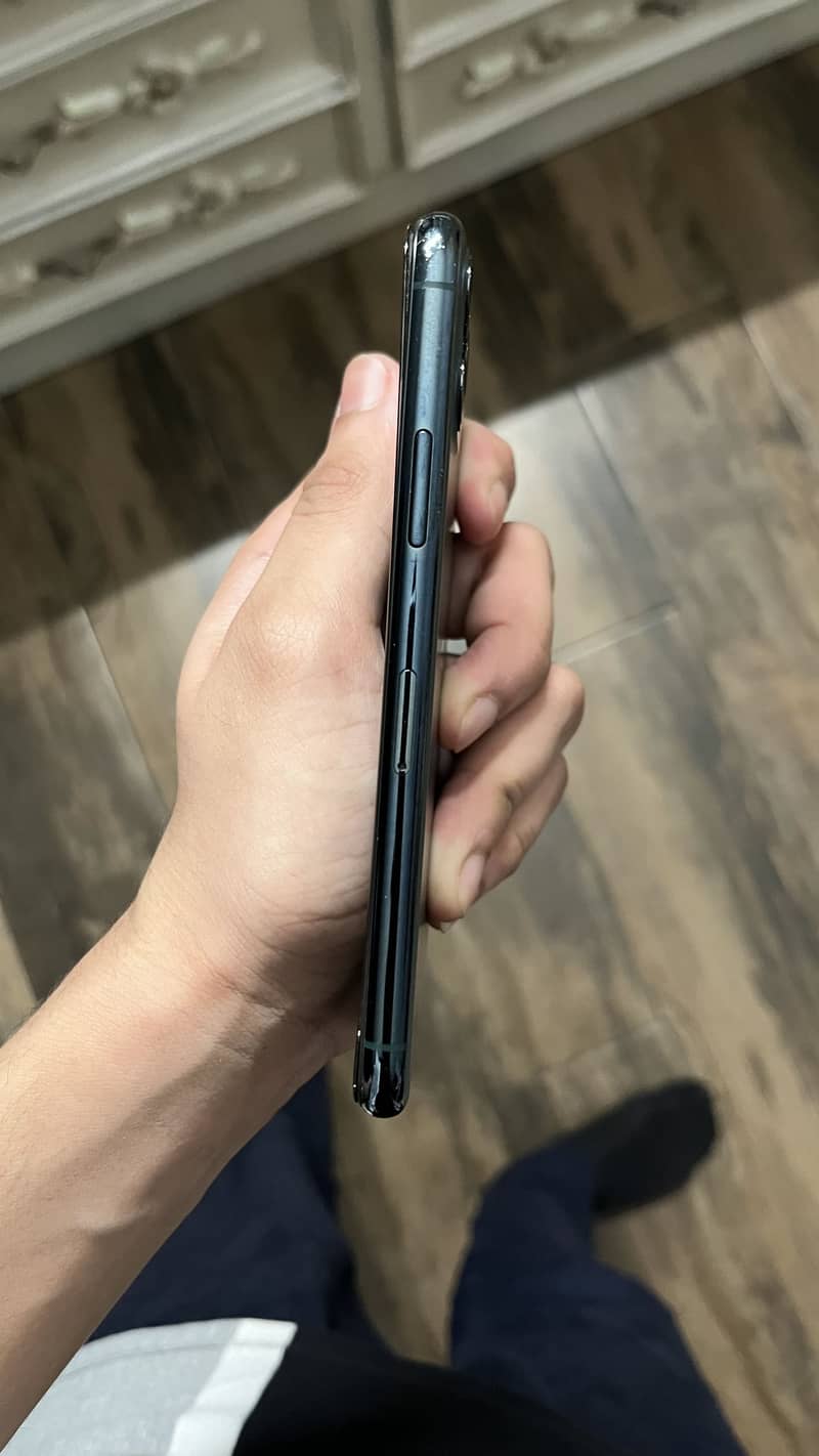 Apple iPhone 11 Pro 13