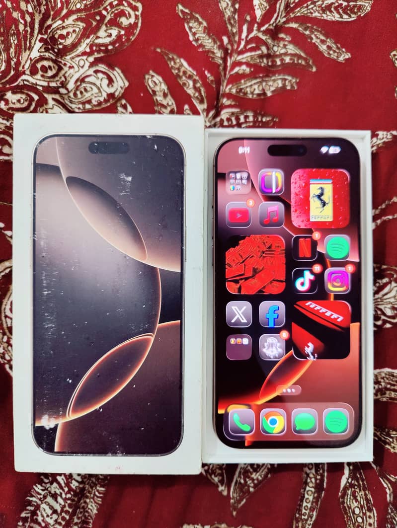 Apple iPhone 16 Pro Max 7