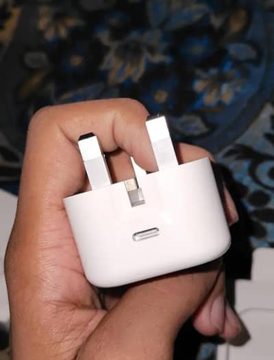Apple orignal adopter (its not copy or fake)
