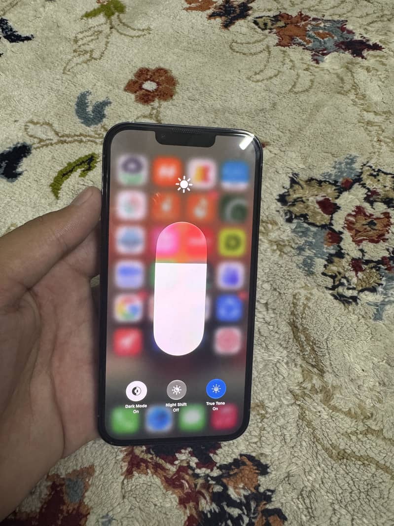 Apple iPhone 13 Pro 4