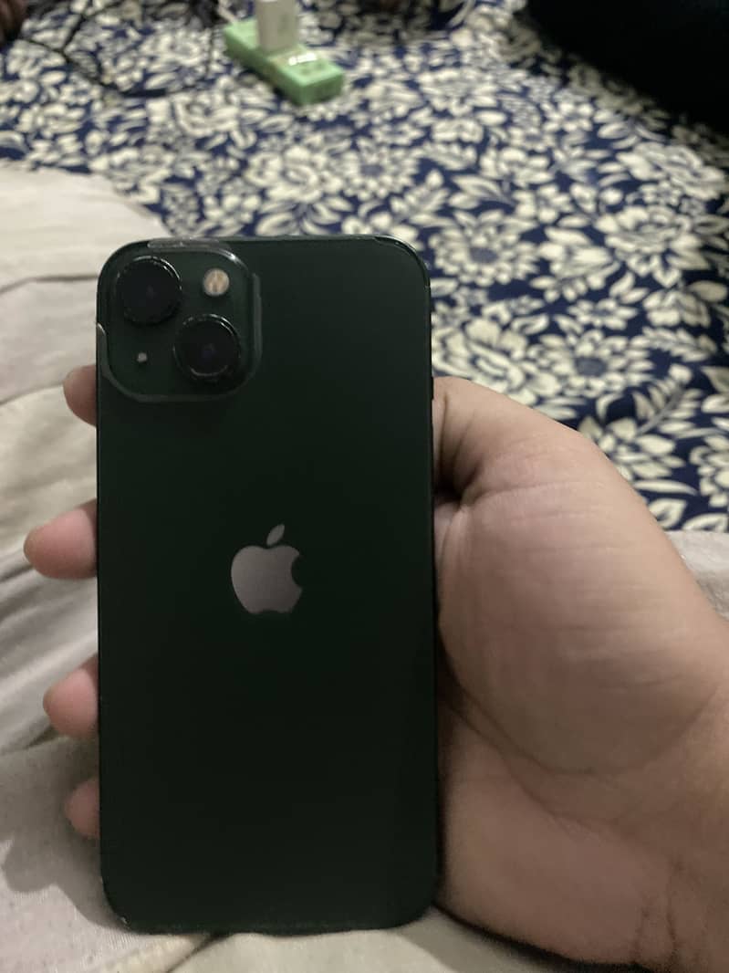 Apple iPhone 13 1