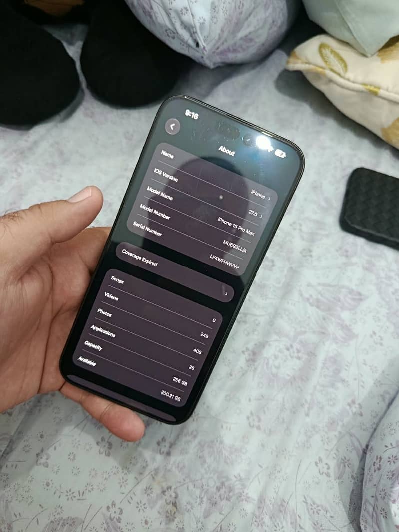 Apple iPhone 15 Pro Max 3