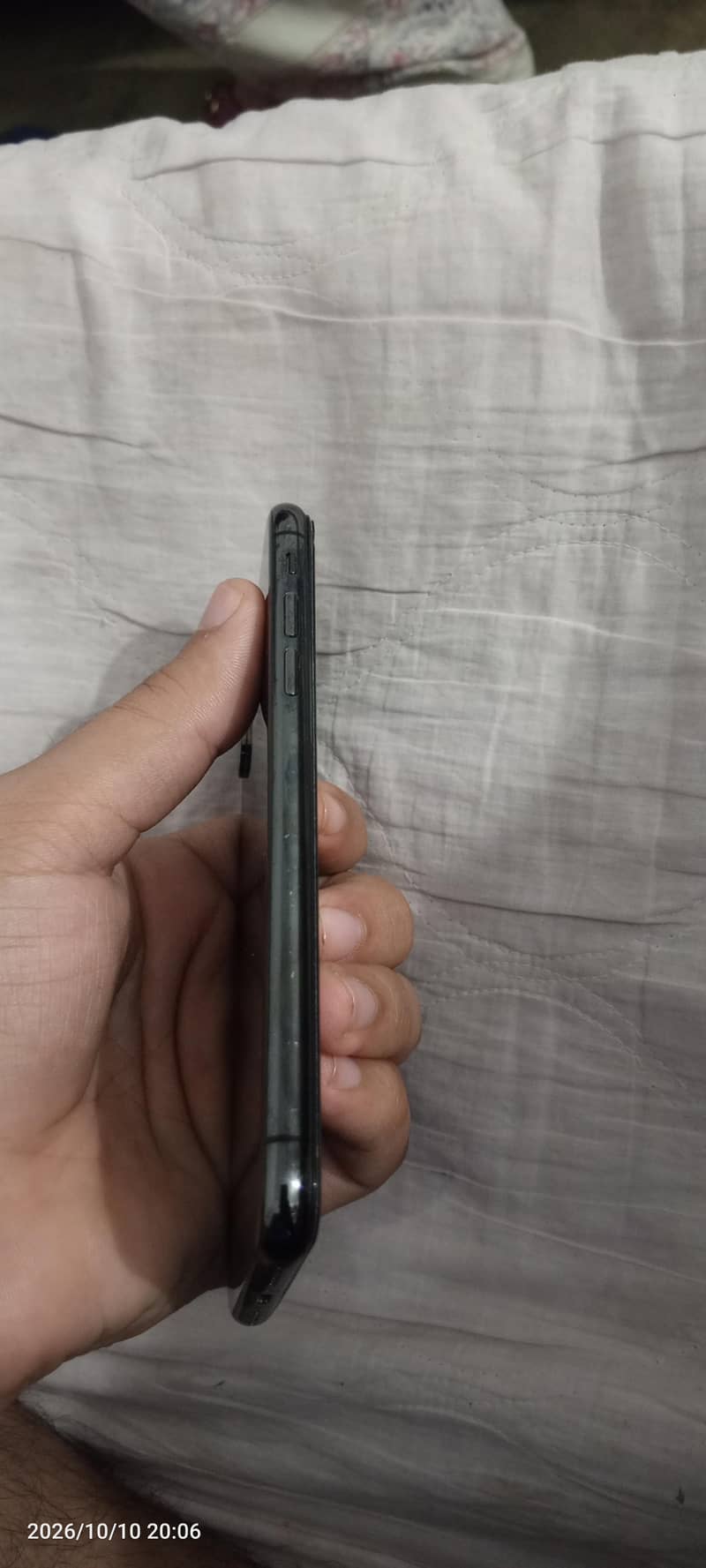 Apple iPhone X 3