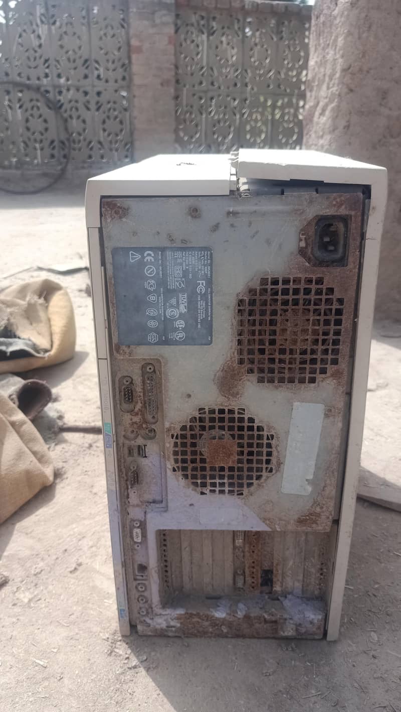 Oldd CPU in original condition 2