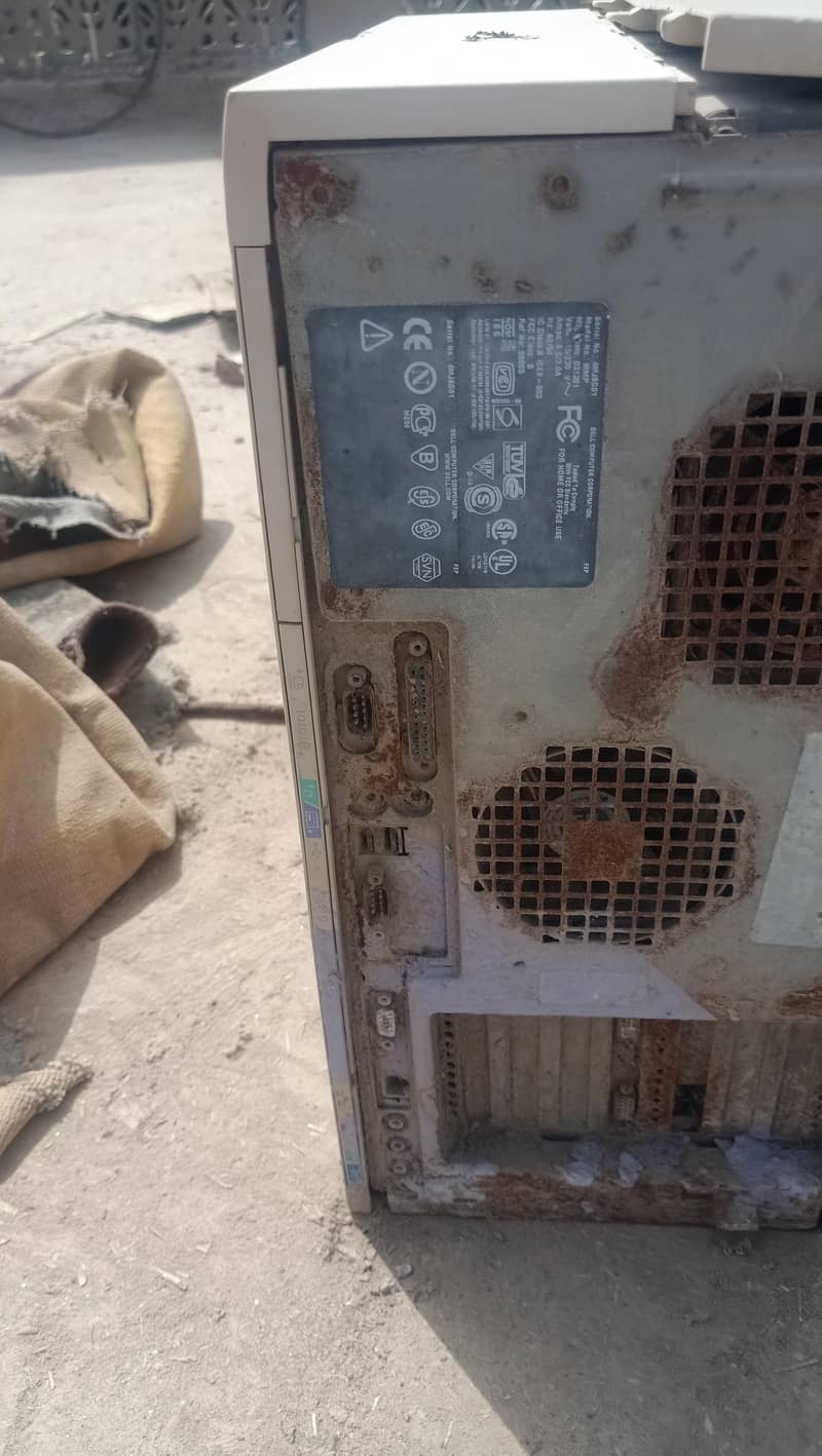 Oldd CPU in original condition 4