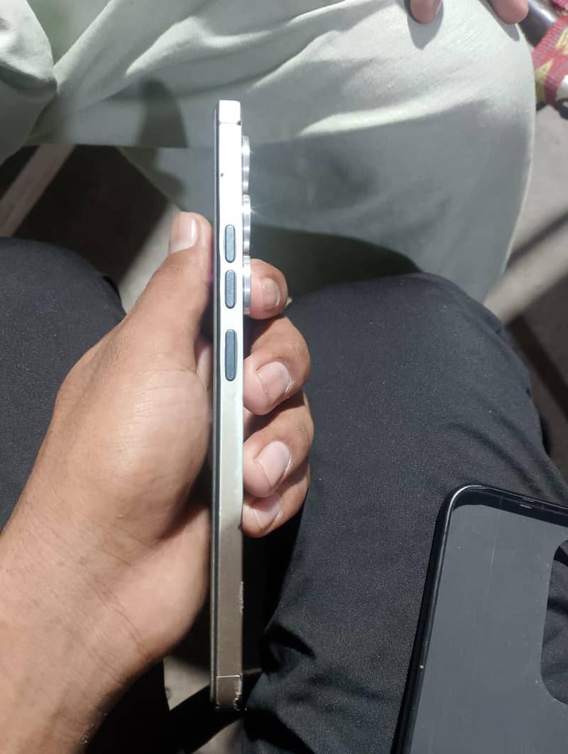 Tecno Spark Pro 40 7