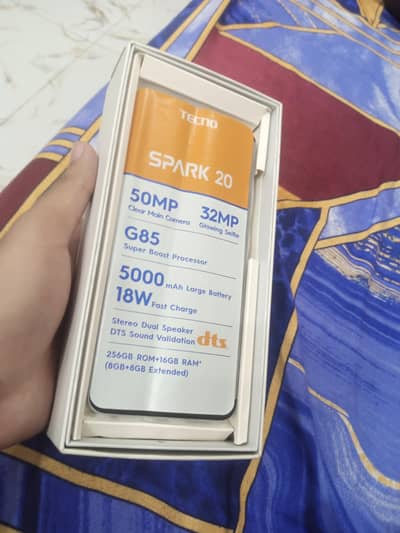 Tecno Spark 20 lush condition without any fault contact +92310/7304998