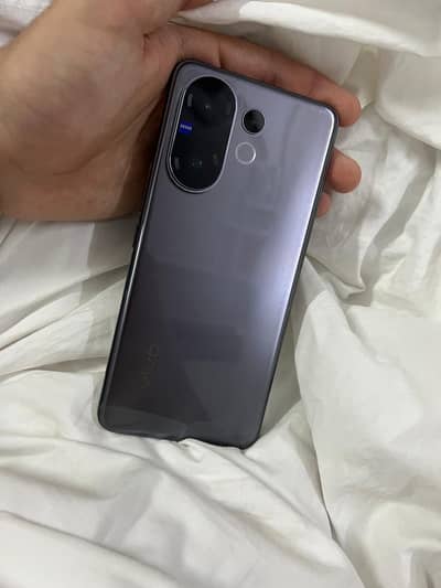 vivo v60 10/10 condition pta approved