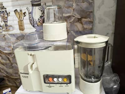 National Jucier Blender