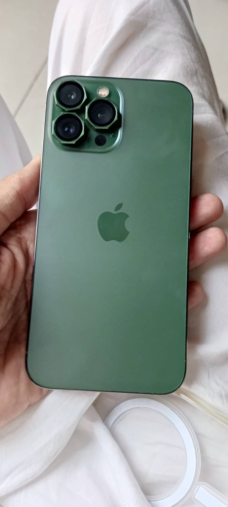 Apple iPhone 13 Pro Max 3