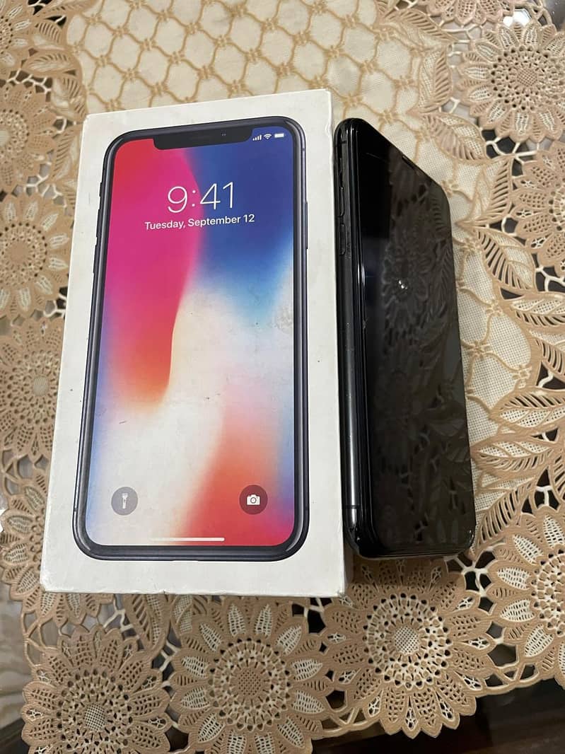 Apple iPhone X 3