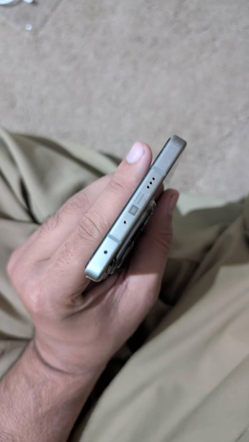 Infinix Note 50 4