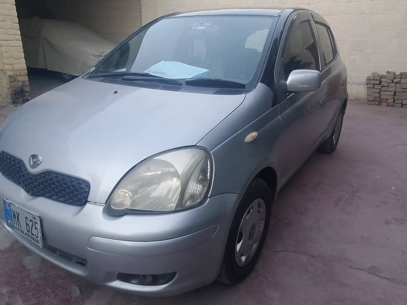 Toyota Vitz 2003 5
